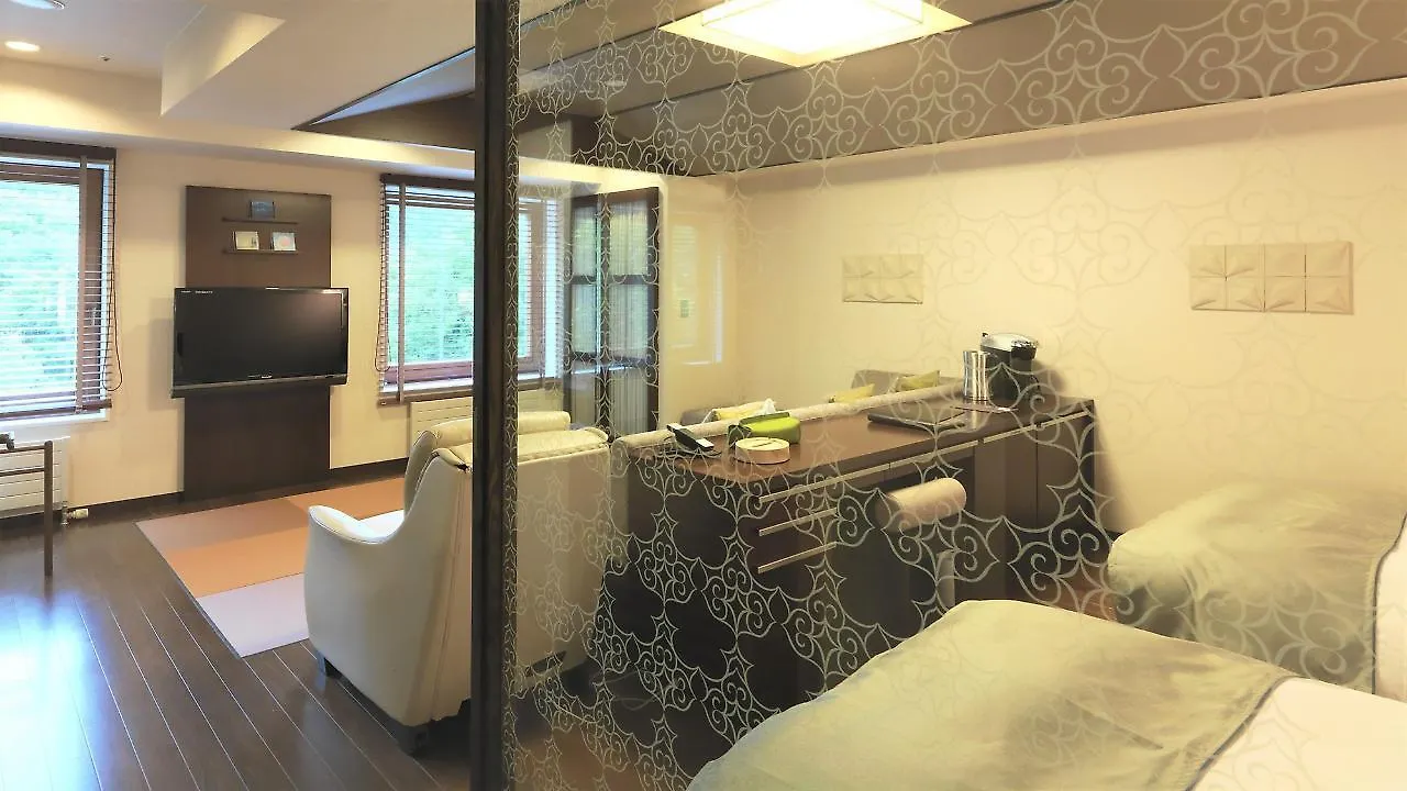 Jozankei Tsuruga Resort Spa Mori No Uta Sapporo 5*,